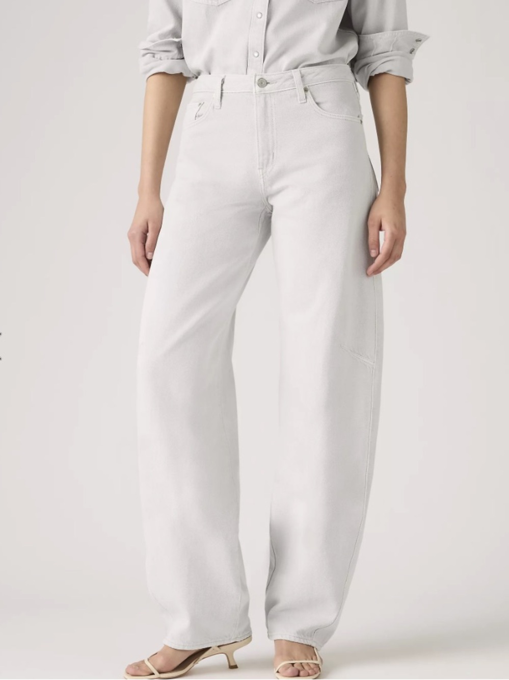 Levi’s Baggy Dad Barrel Jean